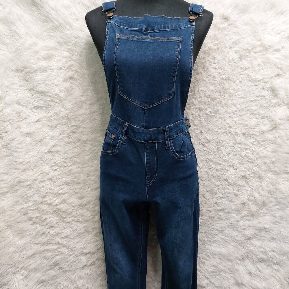 Wrangler Denim Overalls Featuring Dark Wash Skinny Leg Fit Pockets Size 28